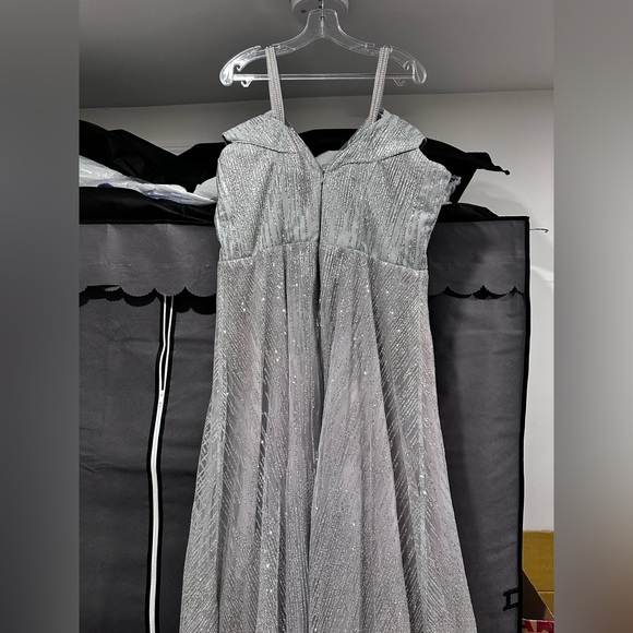 Plus size dresses for sale. Only work once amazing quality. - Picture 4 of 16